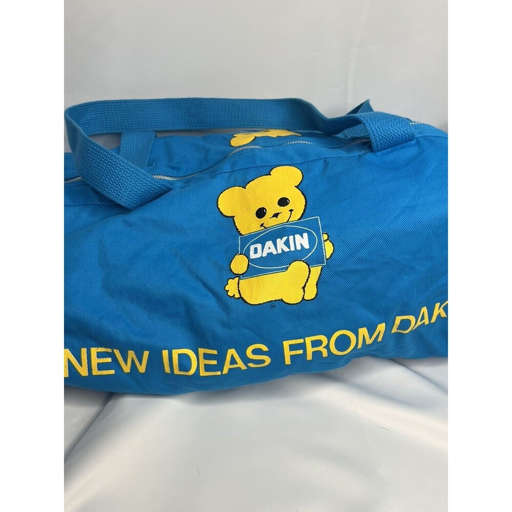 VINTAGE DAKIN TOYS  SALES REP PROMO DUFFEL BAG MINT VKK ZIPPER SUPER RARE